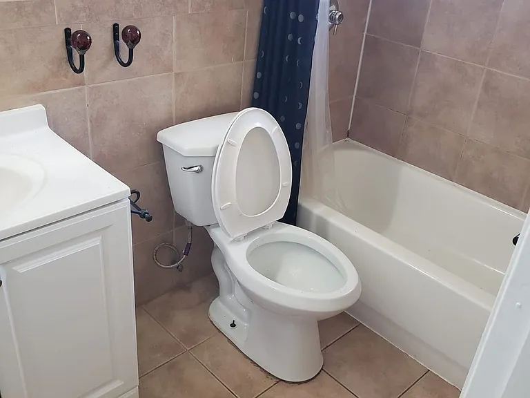 978 SW 10th Dr — Photo 22