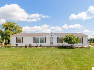 5747 S Stony Lake Rd, Jackson, MI 49201