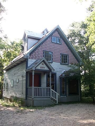 1st image of 1321 Avenue N