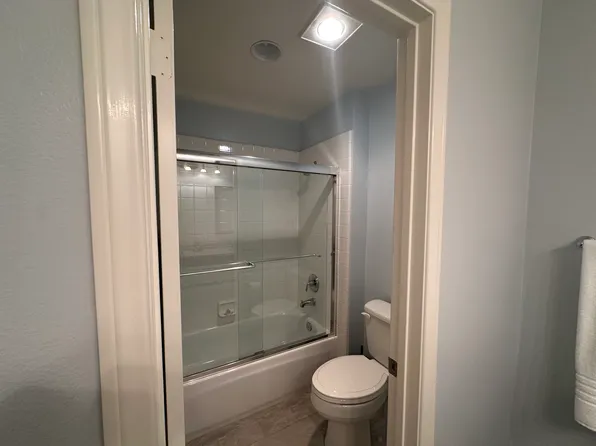 647 Cardinal Ridge Ln, Simi Valley, CA 93065