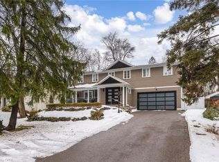 287 Macdonald Rd, Oakville, ON L6J 2A6