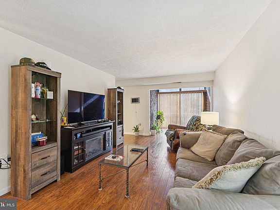 5th image of 7724 Hanover Pkwy APT 189