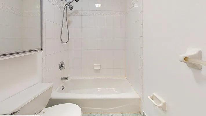 Rented by Bond New York | media 15