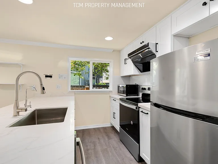 14102 NE 78th Ct — Photo 5