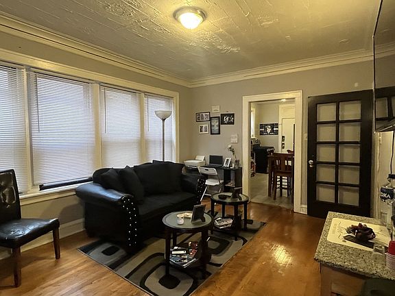 5th image of 8221 S Evans Ave
