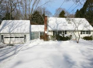 6 Moriarity Dr, Wilton, CT 06897