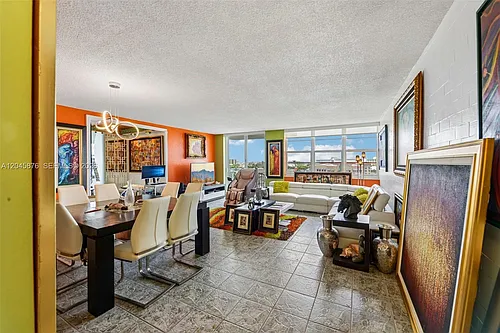 2100 Sans Souci Blvd Photo 1