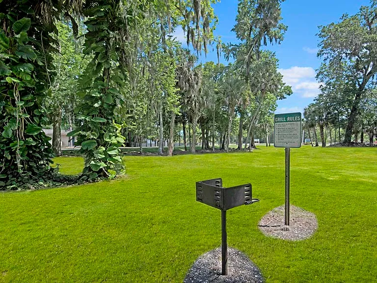 Nova Glen — Photo 8