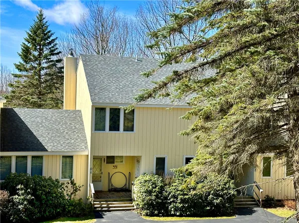 191 Woodland Dr #32-6, Roxbury, NY 12474