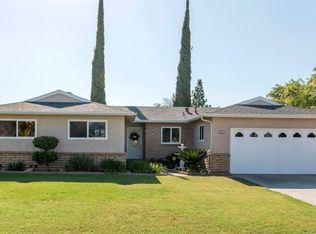1626 Ezie Ave, Clovis, CA 93611