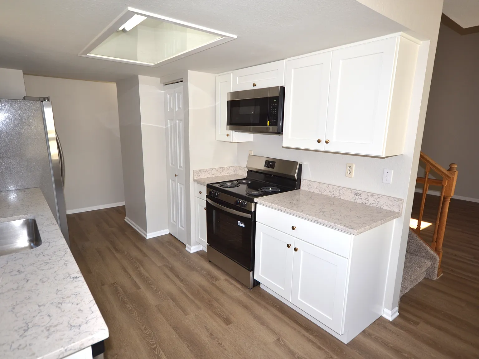 3 bed, 1826 sqft, $2,200 — Photo 4