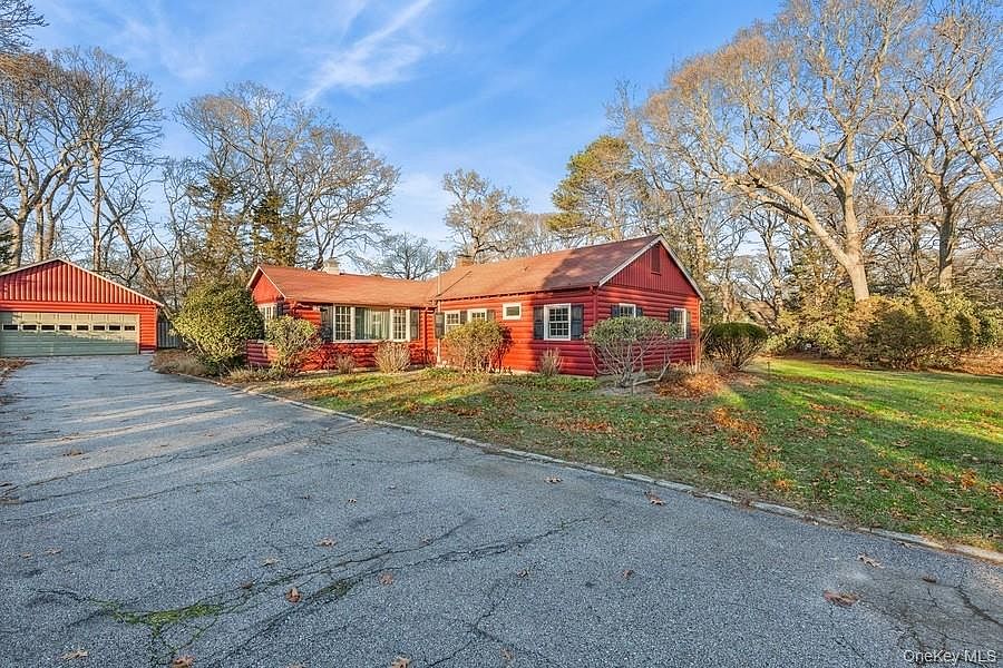 1st image of 1850 Sterling Rd