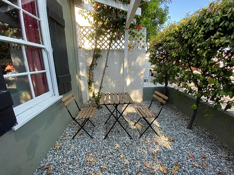 5147 Riverton Ave — Photo 21