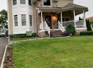 140 Coeyman Ave, Nutley, NJ 07110