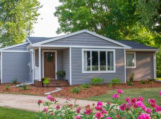 E10105 Behnke Rd, Clintonville, WI 54929