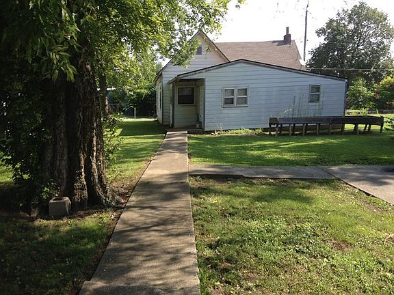 5th image of 1208 W 4th Ave
