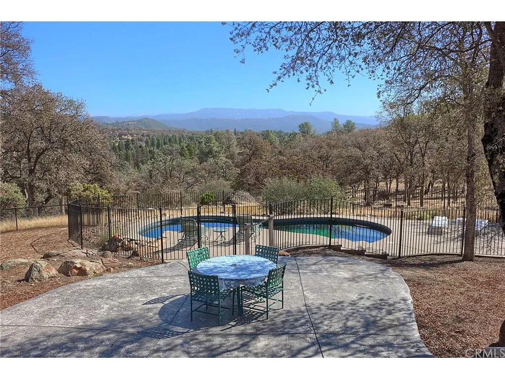 5509 Foran Rd photo 1