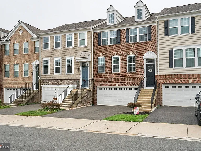 16608 Danridge Manor Dr — Photo 3