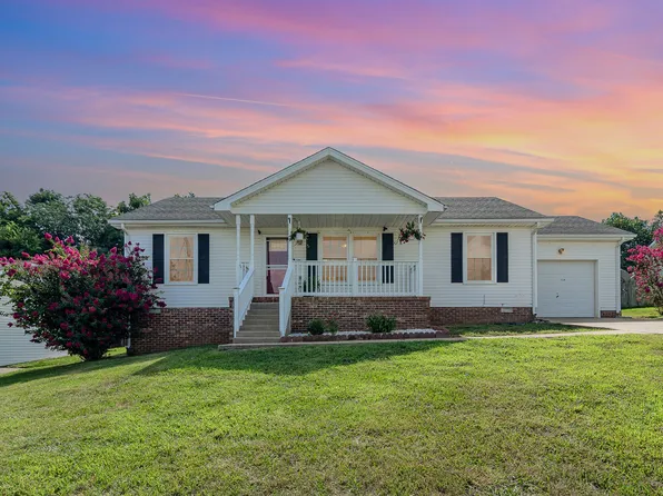 1335 Chucker Dr, Clarksville, TN 37042