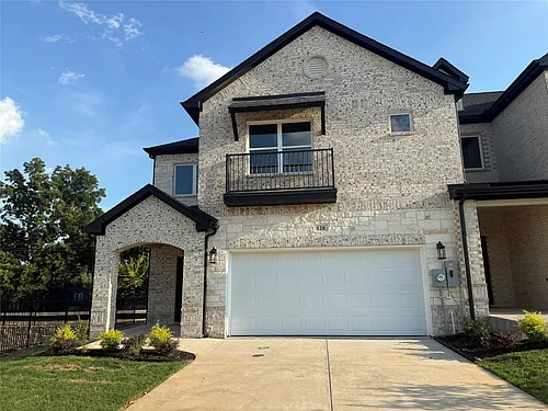 120 Homes Dr Photo 1