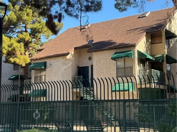 520 Elm Dr Unit 202, Las Vegas, NV 89169