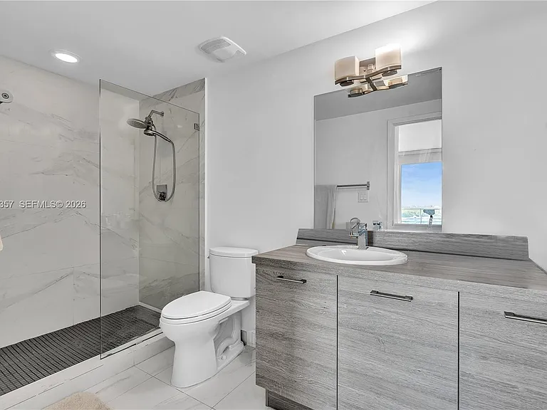 400 Sunny Isles Blvd #907 — Photo 15