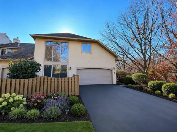 455 Copper Beech Cir, Elkins Park, PA 19027