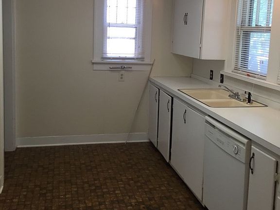 5th image of 800 Vattier St APT 01