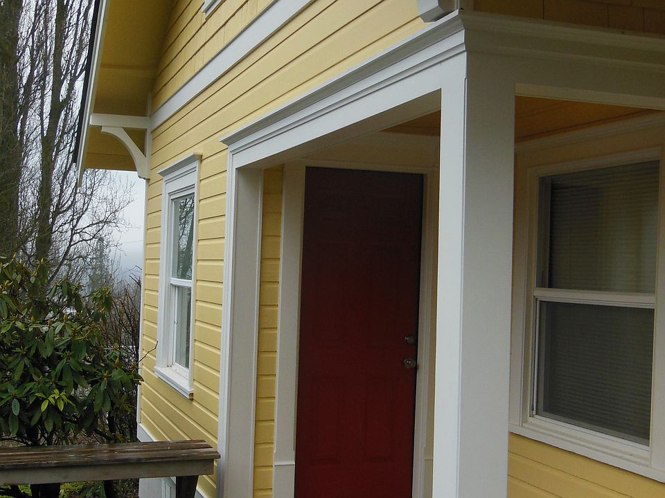 1st image of 26520 NE Virginia St