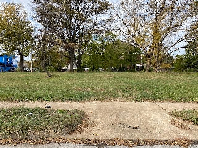 1st image of 5219 Conde St