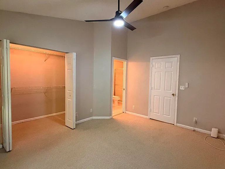 5145 Palmbrooke Cir — Photo 10