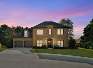 1675 Glen Cv, Vestavia, AL 35243