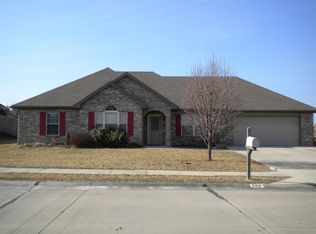 202 E Redtail Dr, Ashland, MO 65010