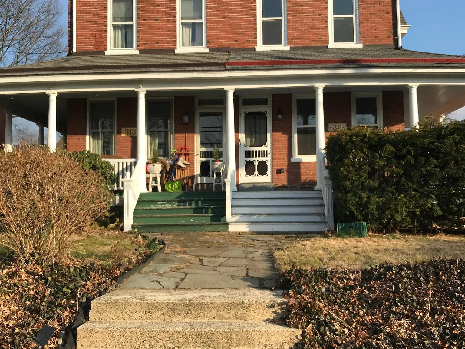 311 E Montgomery Ave — Photo 1