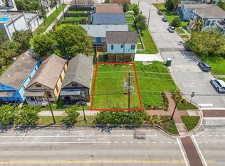 1320 27th St, Galveston, TX 77550