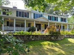 19 Woodland Rd, Bedford, NY 10506