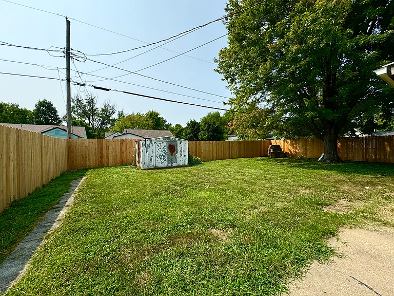 1401 E 23rd Ave — Photo 11