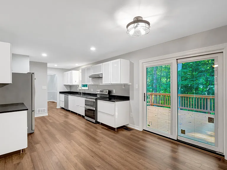 7217 Reservation Dr — Photo 15