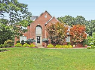 121 Hidden Oak Dr, Mars, PA 16046