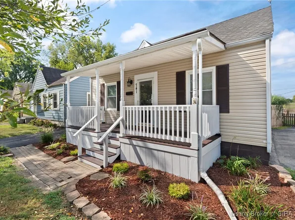 741 N McKinley Avenue, Clarksville, IN 47129