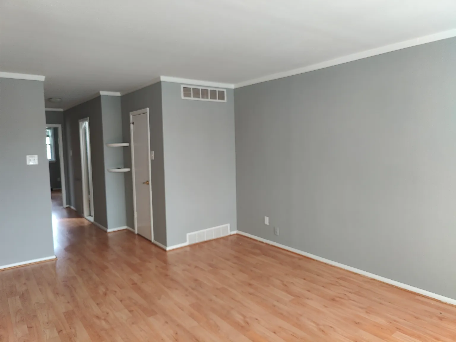2 bed, 860 sqft, $1,650 — Photo 4