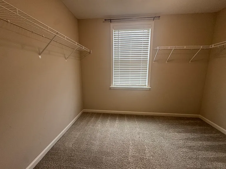 8808 Sullivans Dr — Photo 26