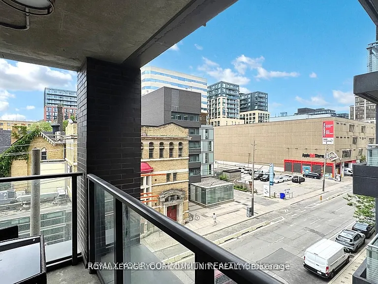 111 Bathurst St #314 — Photo 19