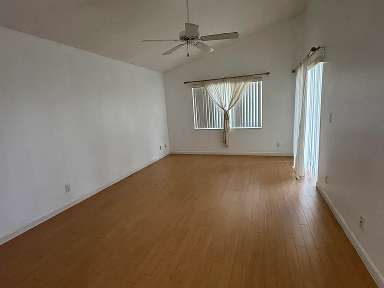 3661 Miramontes Cir — Photo 17