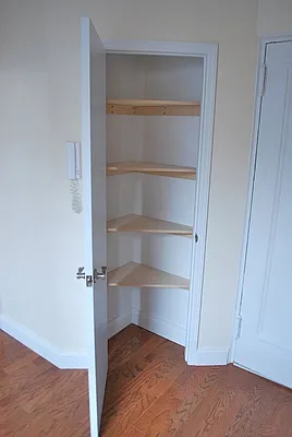 Rented by Bohemia Realty Group | media 9