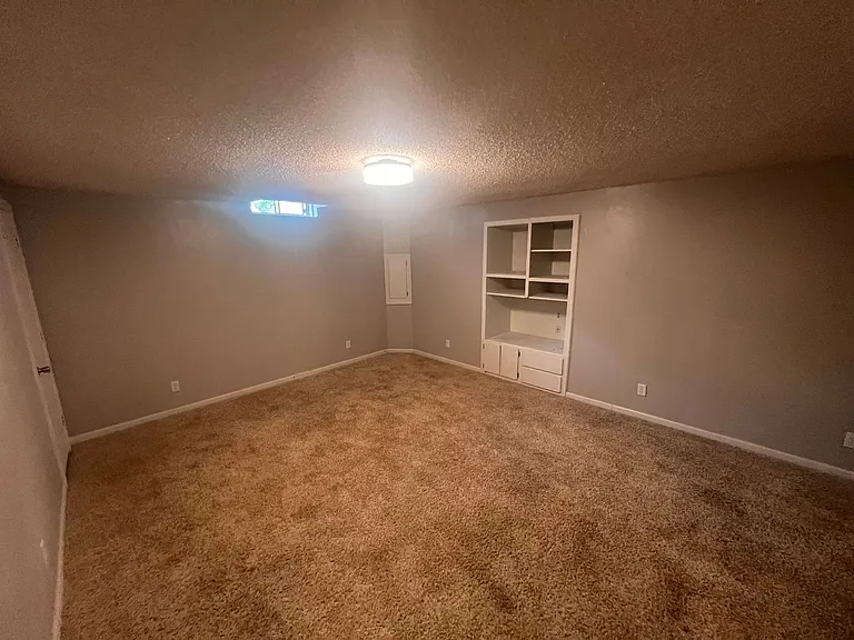 229 W Village Lake Dr — Photo 17