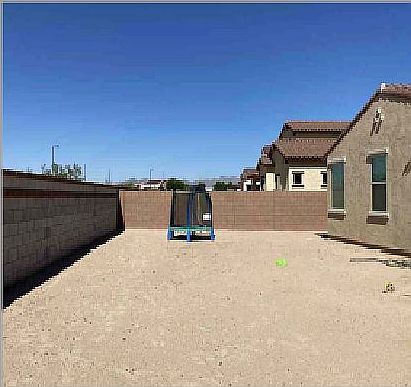 2nd image of 18439 W Vista Norte St