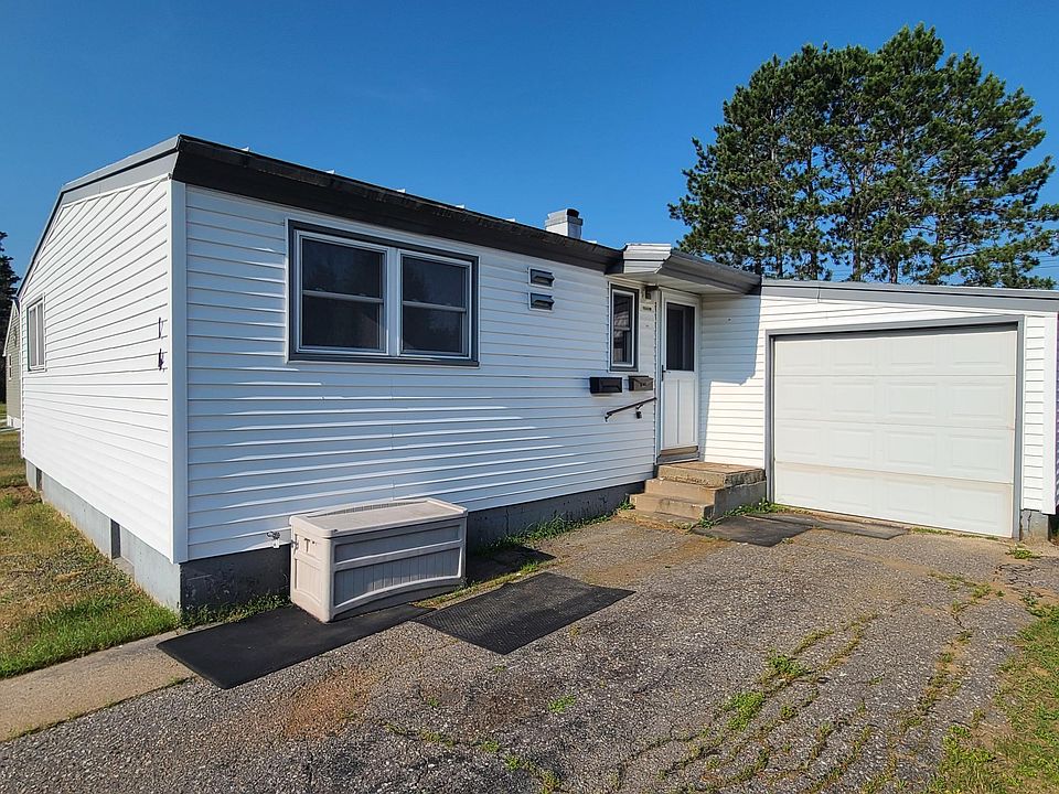 1st image of 14 Hemlock Cir