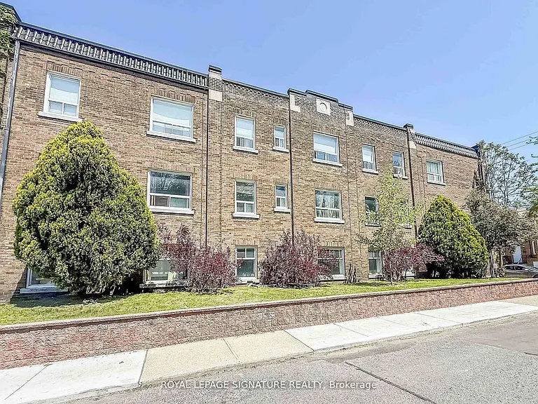 394 Dovercourt Rd #34 — Photo 2