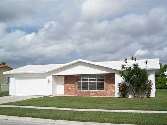 2nd image of 6621 NW 21st St